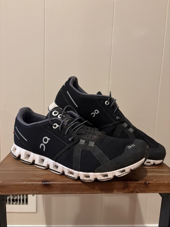 On Running Shoes - On Running Black and White Women's Cloud Athletic Sneakers